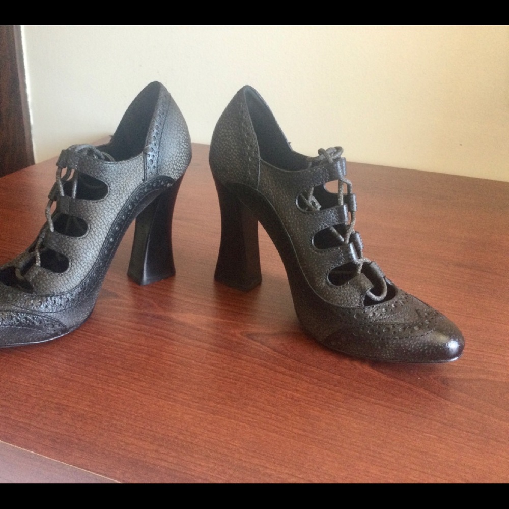 Tory Burch Black Lace-Up Leather Heels - Picture 11 of 16